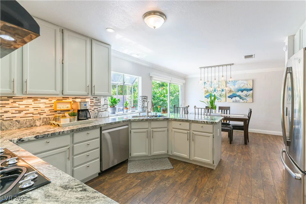 3024 Pier Harbor, Las Vegas, NV 89117