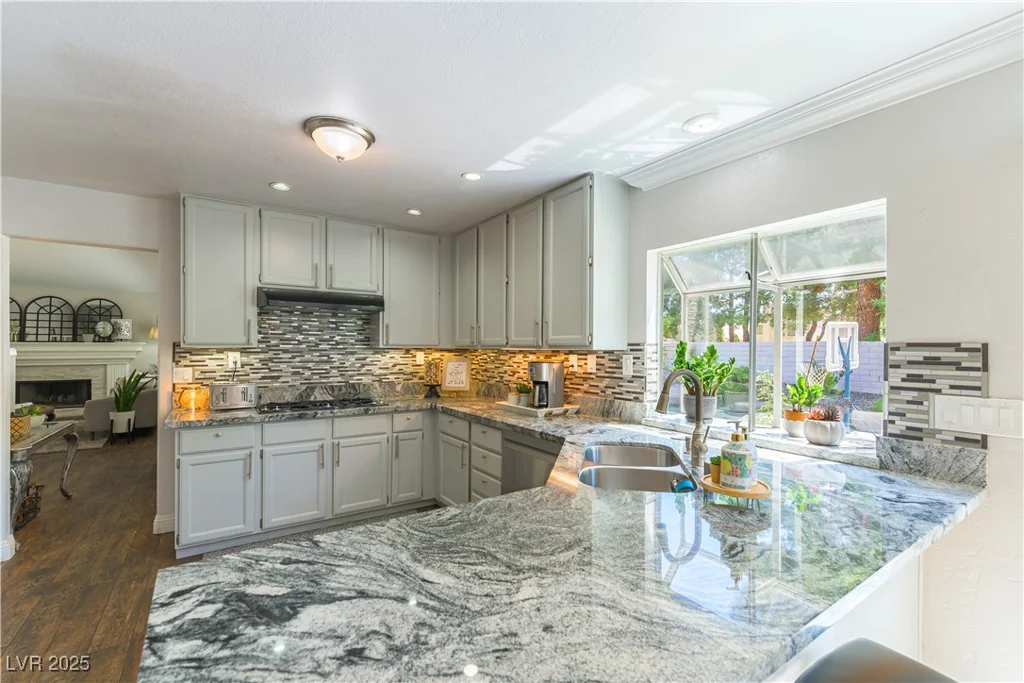 3024 Pier Harbor, Las Vegas, NV 89117