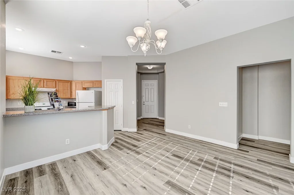 185 Coney Island, Las Vegas, NV 89123