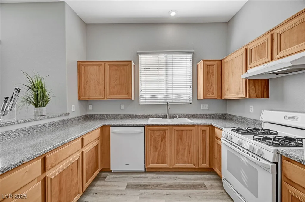 185 Coney Island, Las Vegas, NV 89123