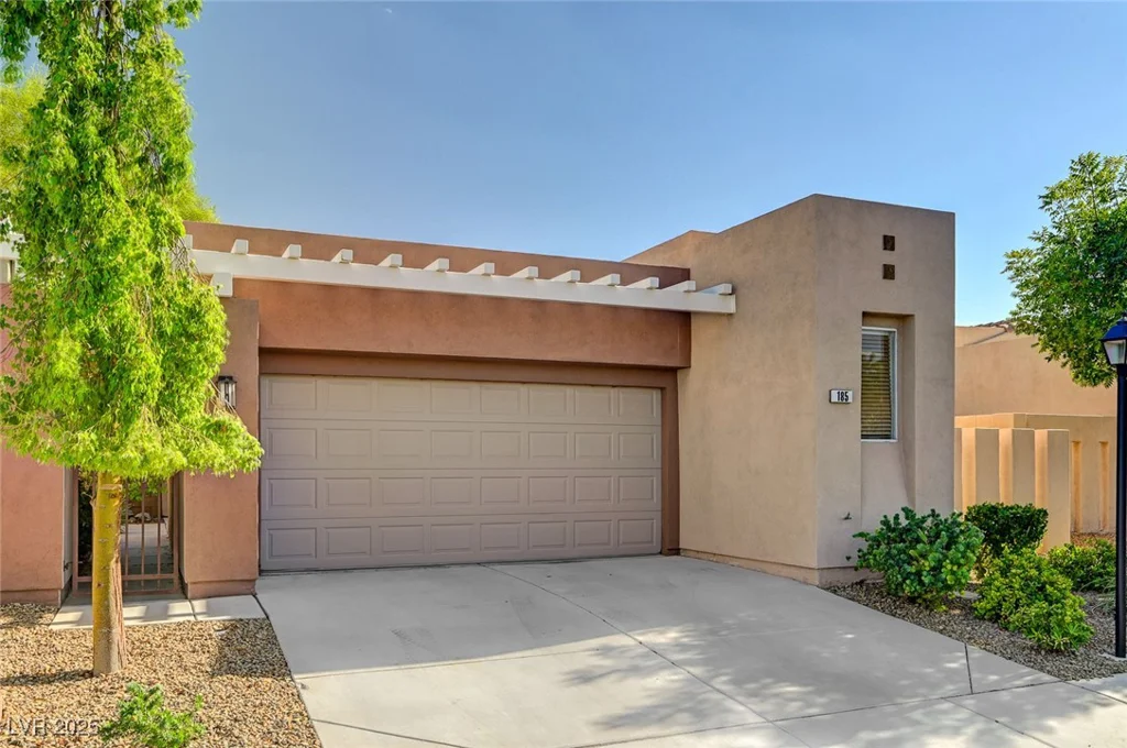 185 Coney Island, Las Vegas, NV 89123