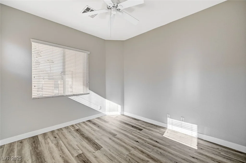 185 Coney Island, Las Vegas, NV 89123