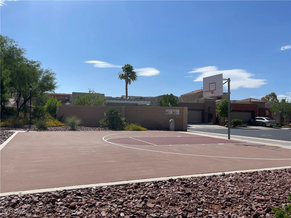 185 Coney Island, Las Vegas, NV 89123