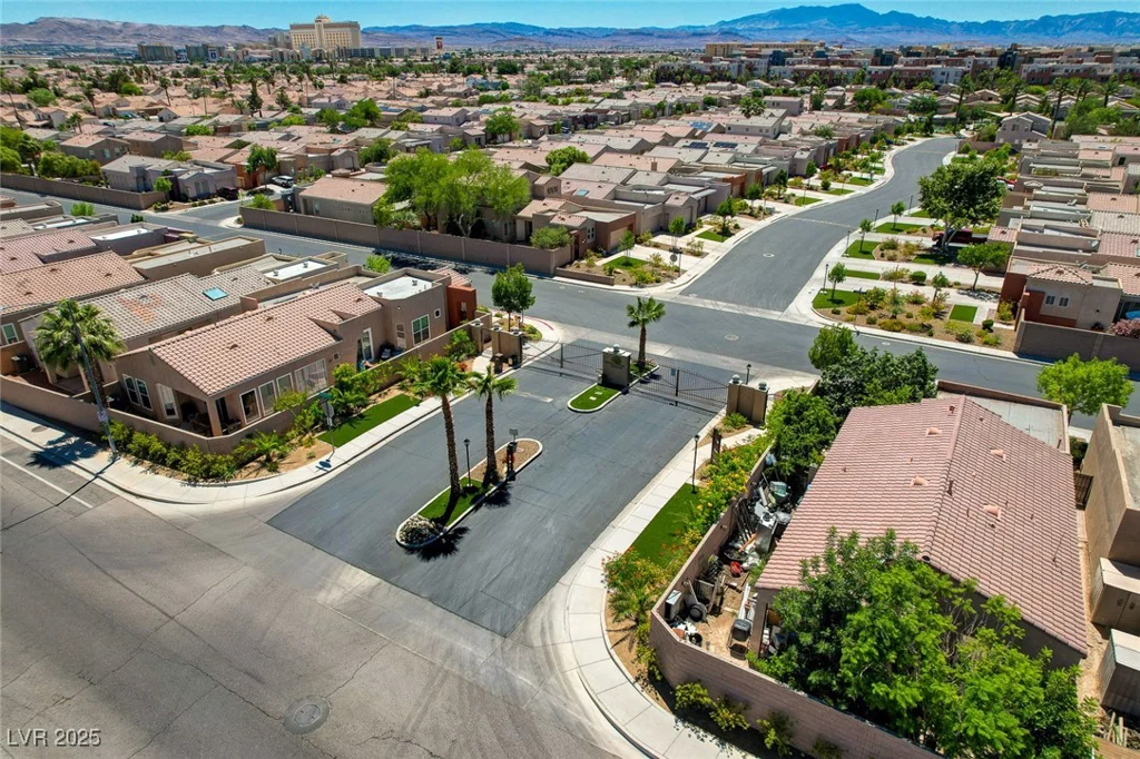 185 Coney Island, Las Vegas, NV 89123