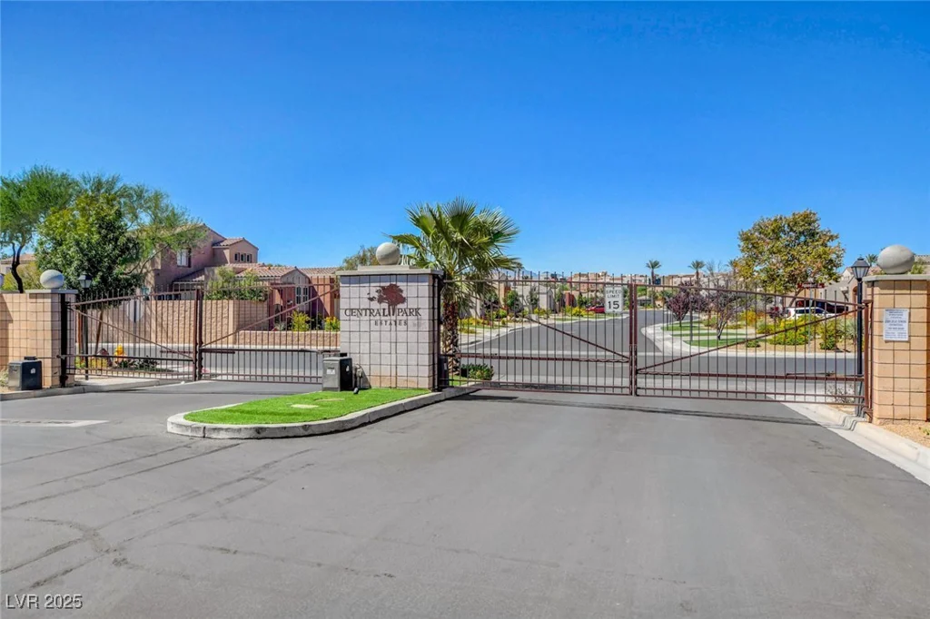 185 Coney Island, Las Vegas, NV 89123
