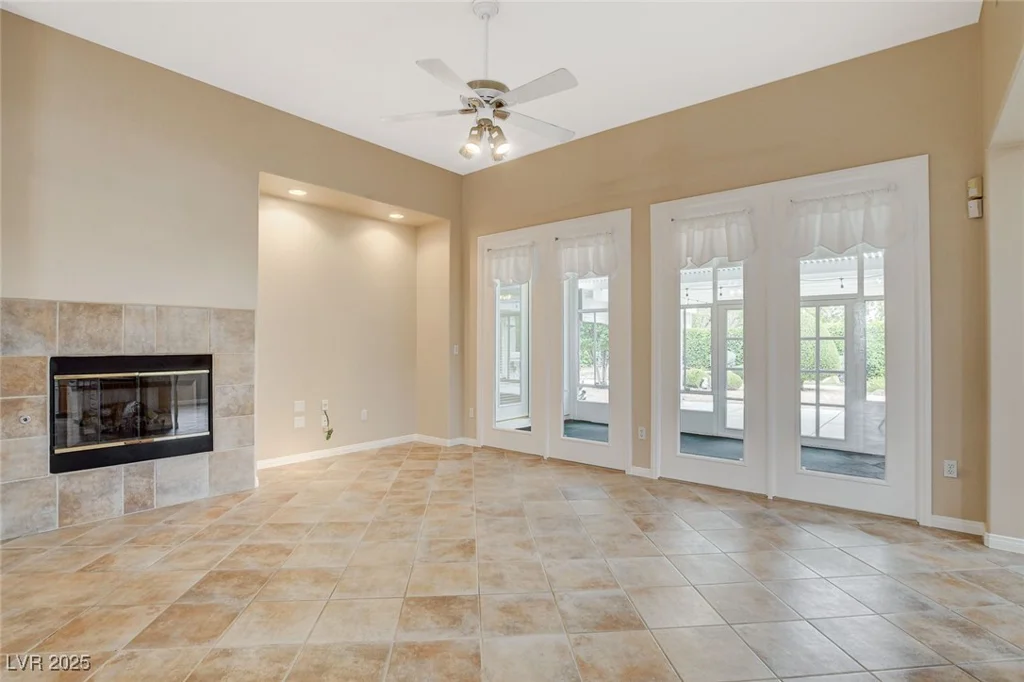 10308 Wellside Hill, Las Vegas, NV 89145