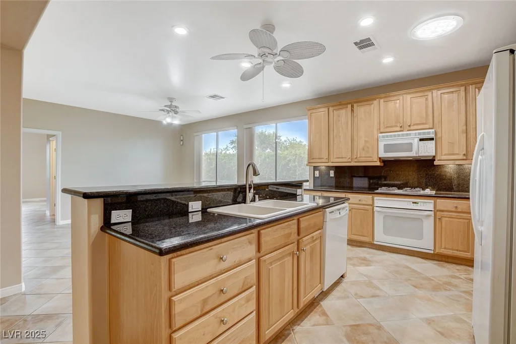 10308 Wellside Hill, Las Vegas, NV 89145