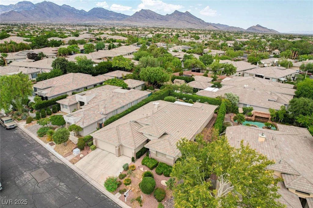 10308 Wellside Hill, Las Vegas, NV 89145
