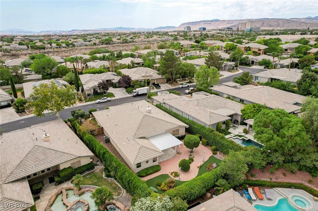 10308 Wellside Hill, Las Vegas, NV 89145