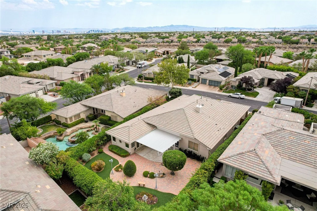 10308 Wellside Hill, Las Vegas, NV 89145