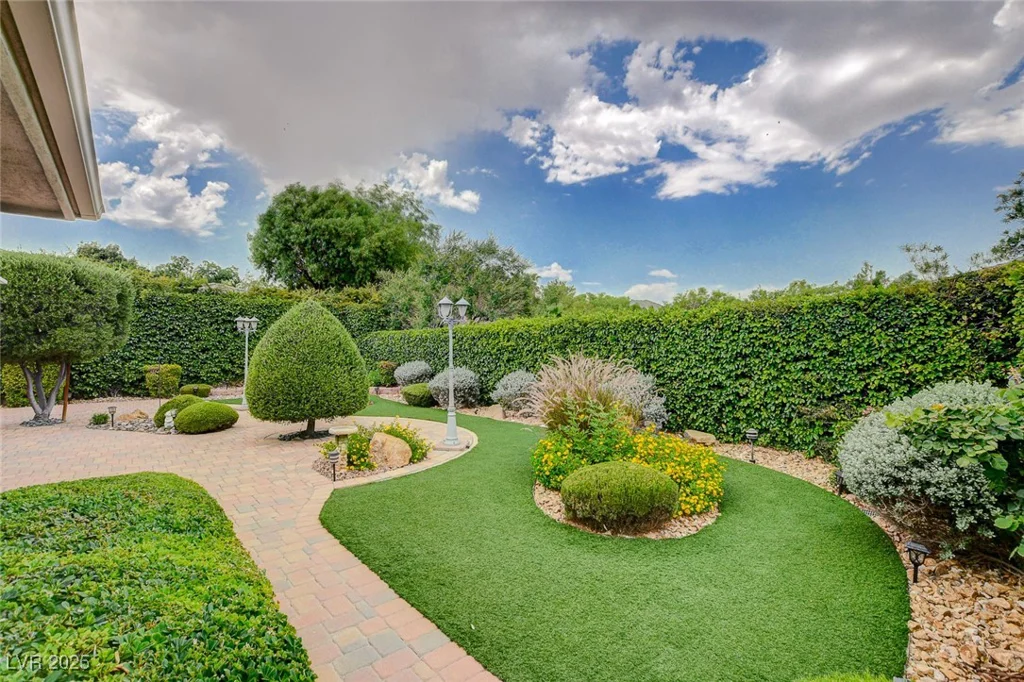 10308 Wellside Hill, Las Vegas, NV 89145