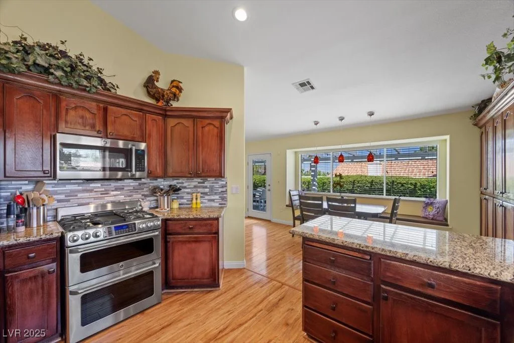 2408 Sunset Beach, Las Vegas, NV 89128