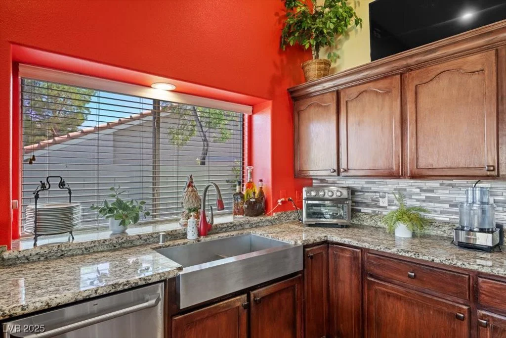 2408 Sunset Beach, Las Vegas, NV 89128