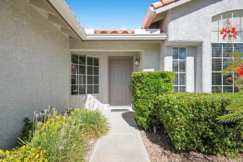 2408 Sunset Beach, Las Vegas, NV 89128