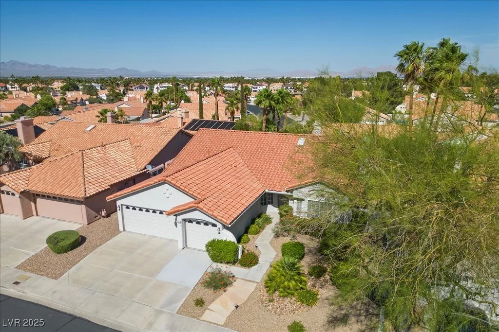 2408 Sunset Beach, Las Vegas, NV 89128