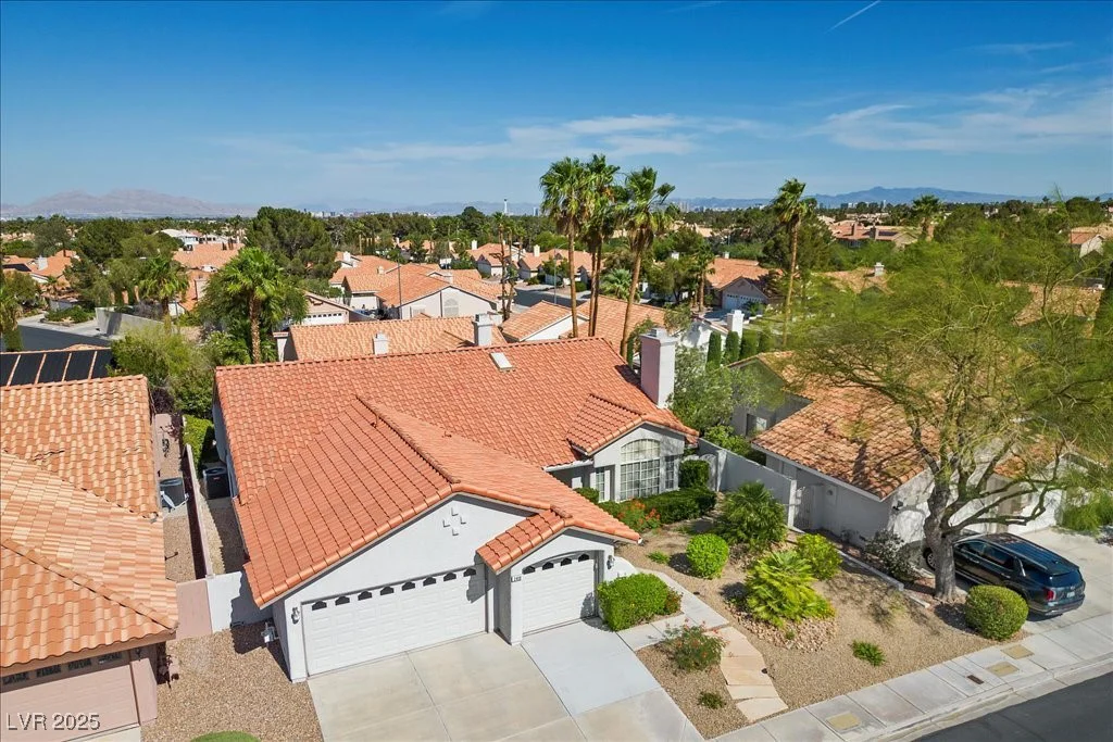 2408 Sunset Beach, Las Vegas, NV 89128