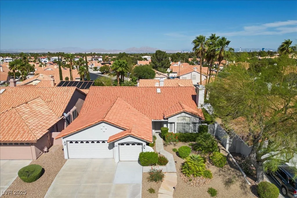 2408 Sunset Beach, Las Vegas, NV 89128