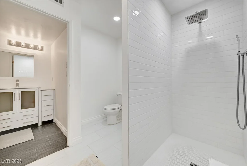 2095 Mohigan, Las Vegas, NV 89169