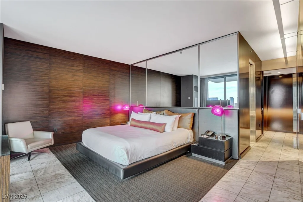 4381 Flamingo, Las Vegas, NV 89103
