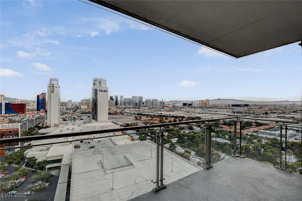 4381 Flamingo, Las Vegas, NV 89103
