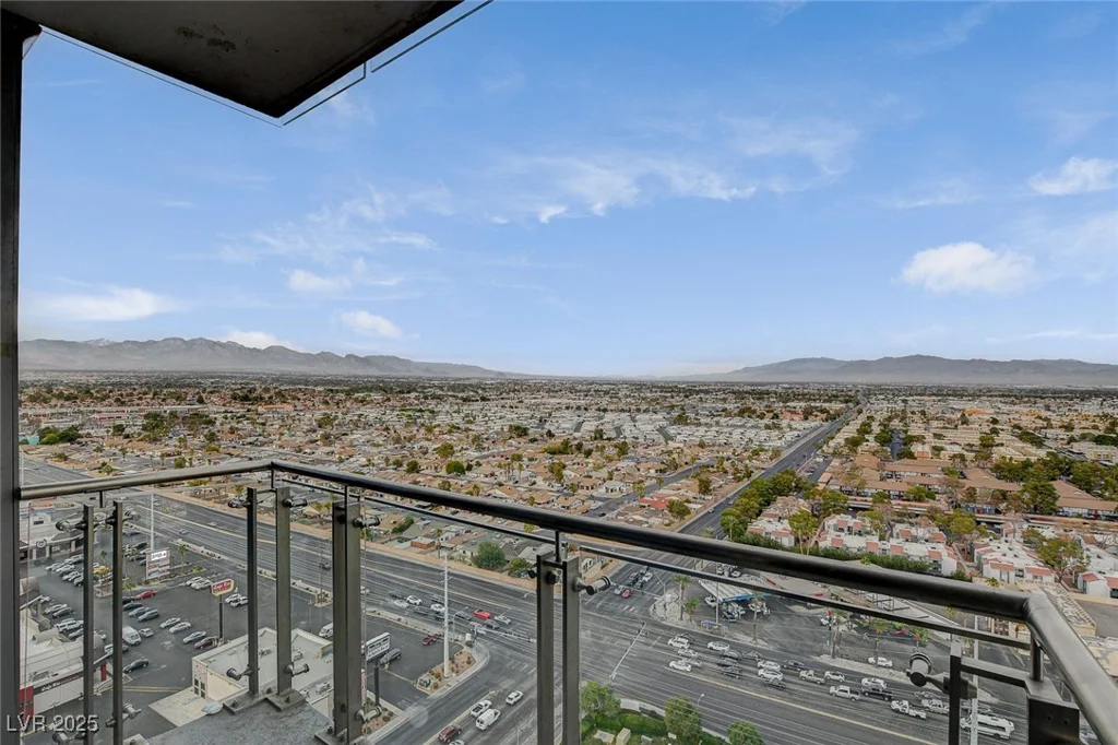 4381 Flamingo, Las Vegas, NV 89103