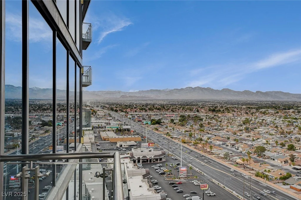 4381 Flamingo, Las Vegas, NV 89103