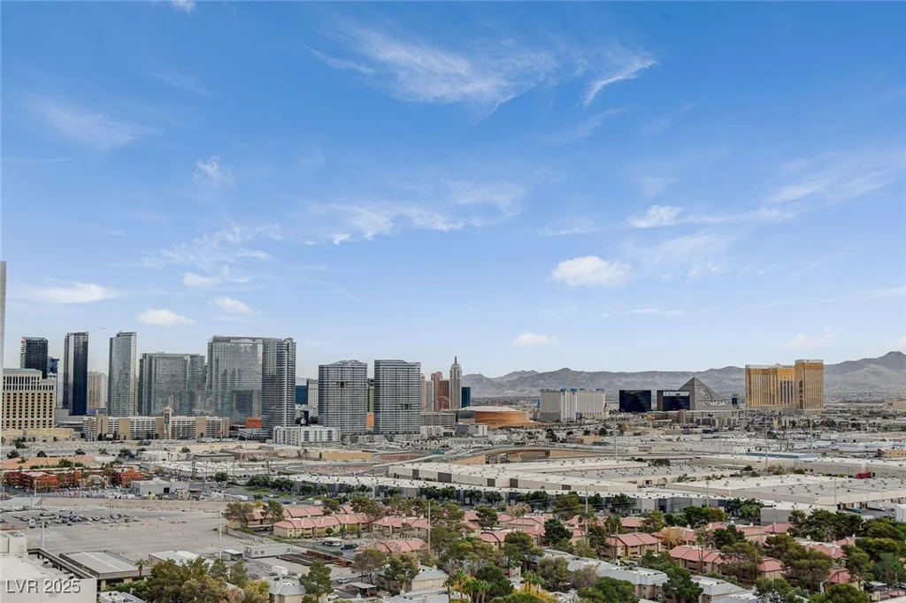 4381 Flamingo, Las Vegas, NV 89103