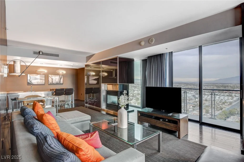 4381 Flamingo, Las Vegas, NV 89103