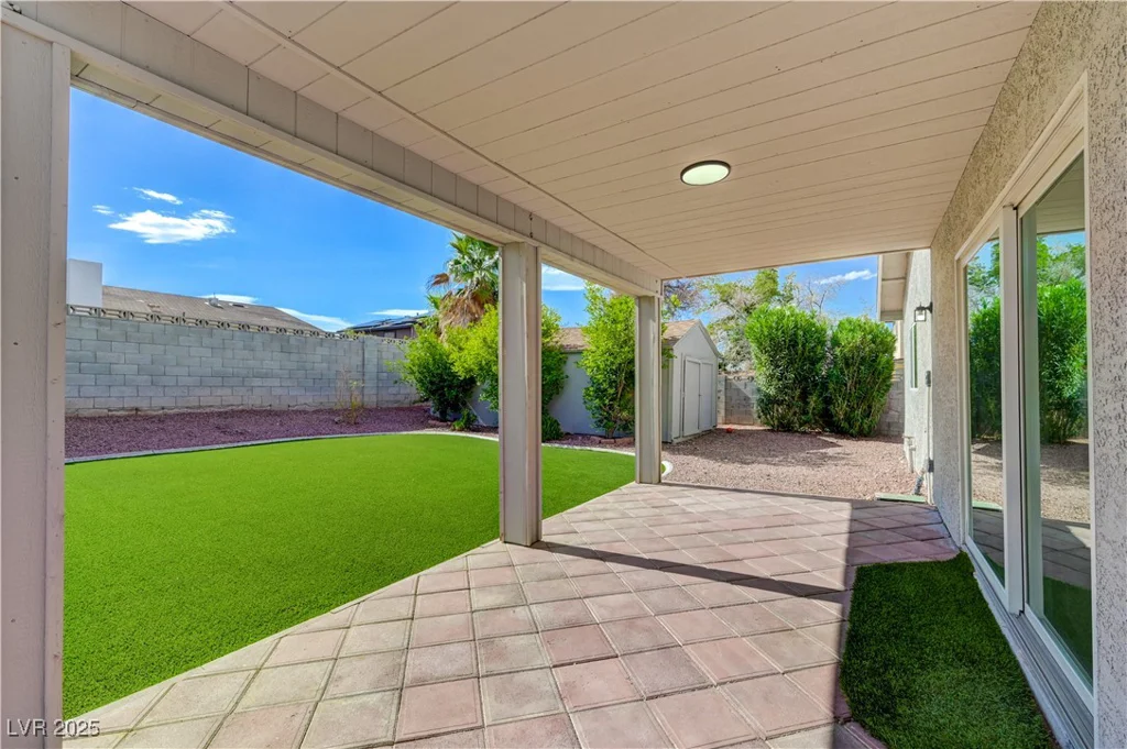 730 Arrowhead, Henderson, NV 89002