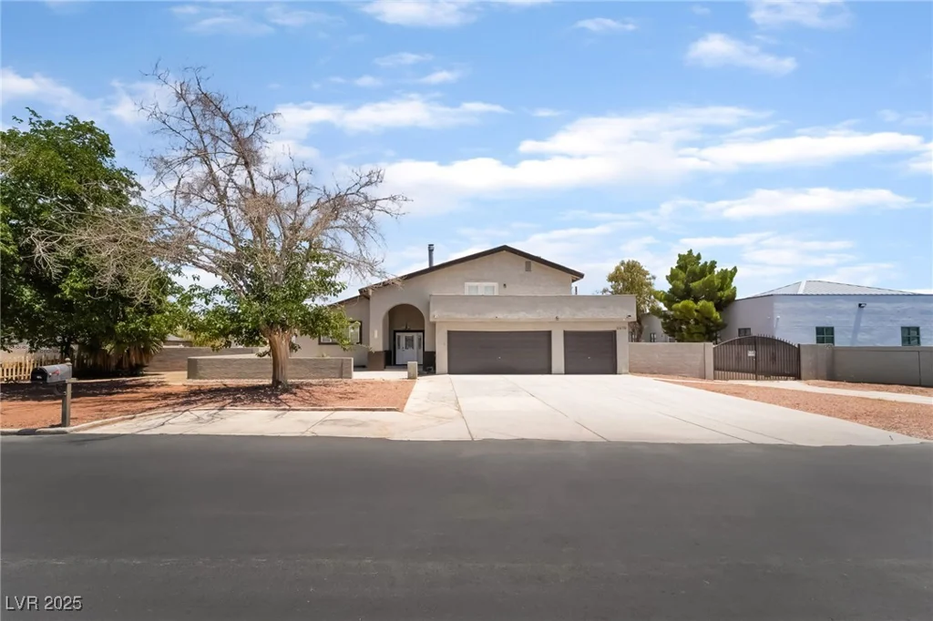 5676 Birchwood, Las Vegas, NV 89120