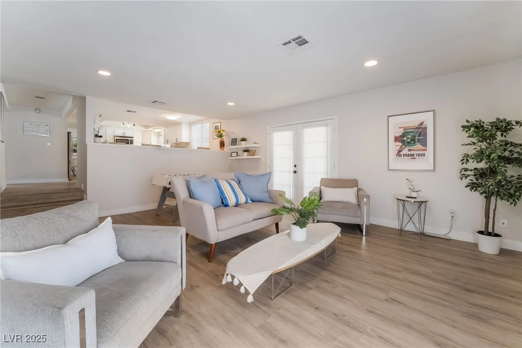 5676 Birchwood, Las Vegas, NV 89120