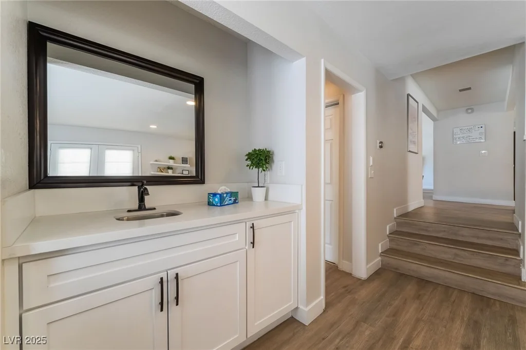 5676 Birchwood, Las Vegas, NV 89120