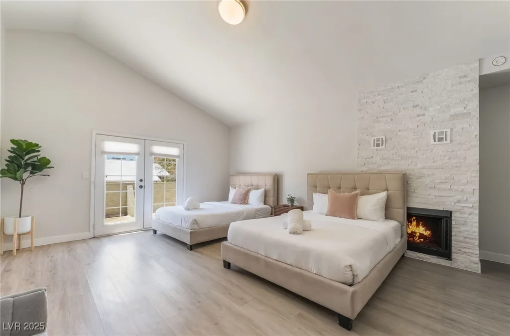 5676 Birchwood, Las Vegas, NV 89120