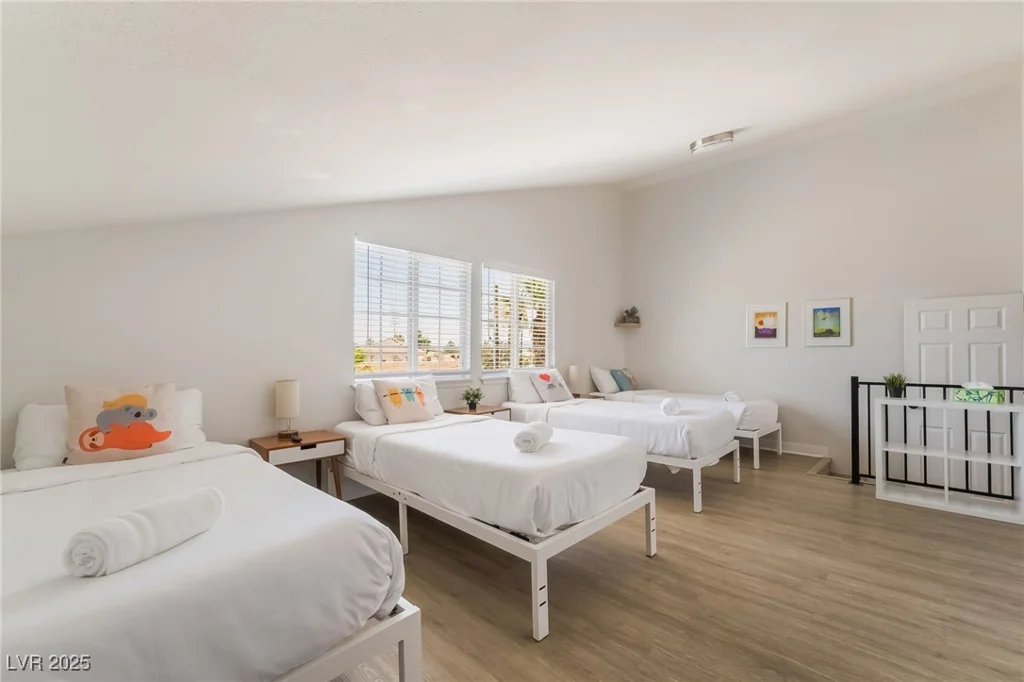 5676 Birchwood, Las Vegas, NV 89120