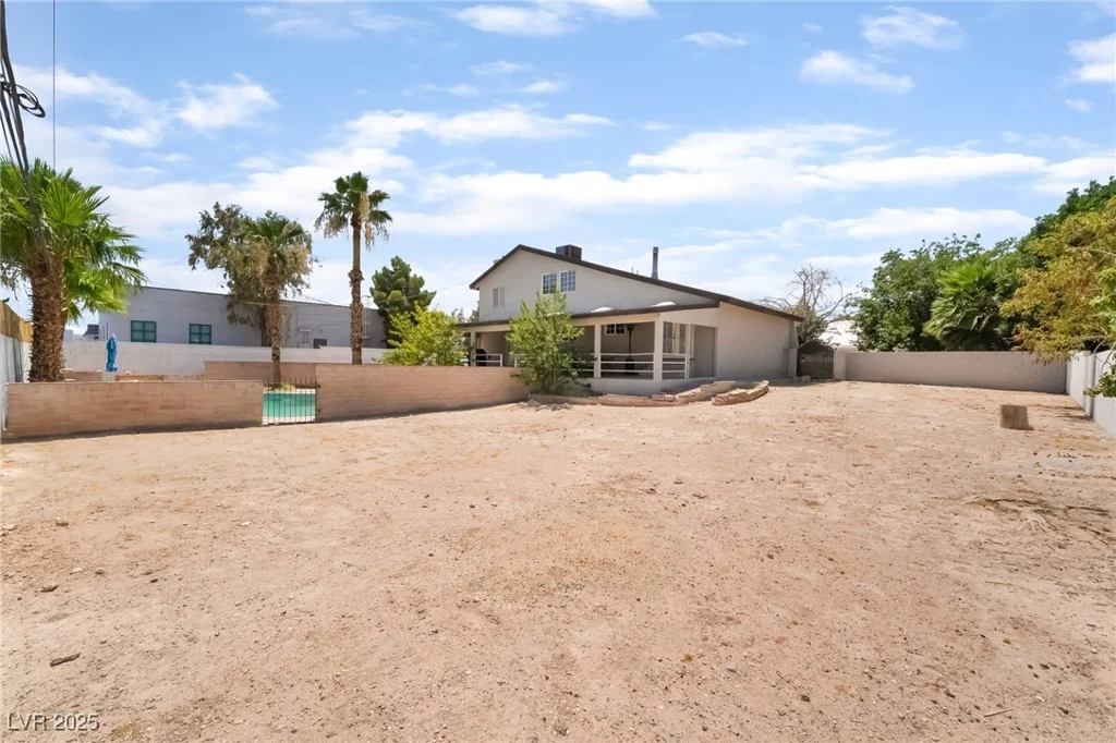 5676 Birchwood, Las Vegas, NV 89120