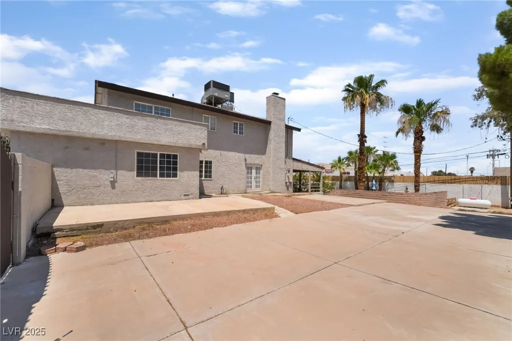 5676 Birchwood, Las Vegas, NV 89120