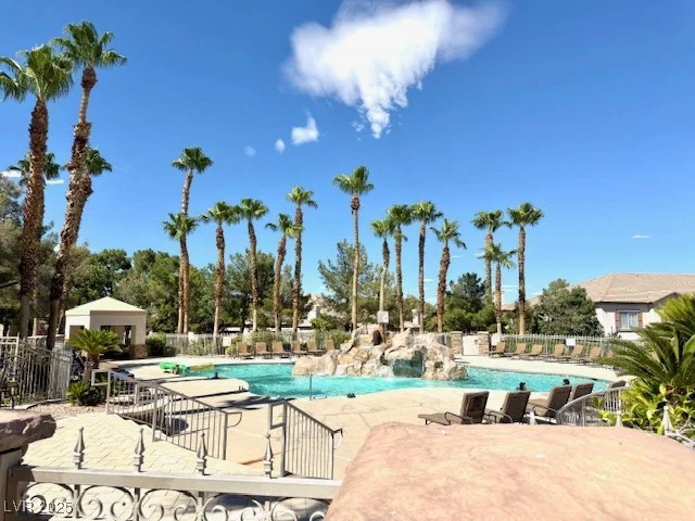10245 King Henry, Las Vegas, NV 89144