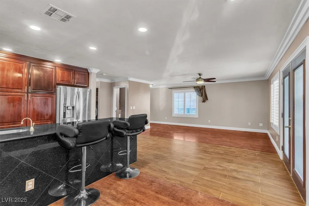 9419 Santa Fe Rose, Las Vegas, NV 89123