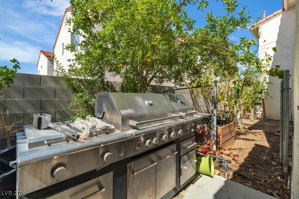 9419 Santa Fe Rose, Las Vegas, NV 89123