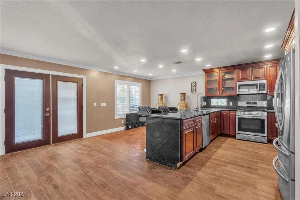9419 Santa Fe Rose, Las Vegas, NV 89123