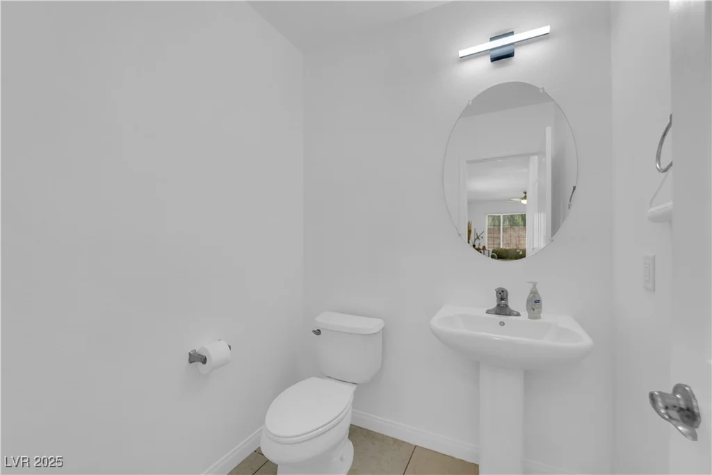 9830 Venus Lake, Las Vegas, NV 89178