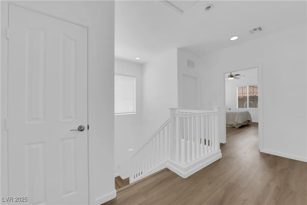 9830 Venus Lake, Las Vegas, NV 89178