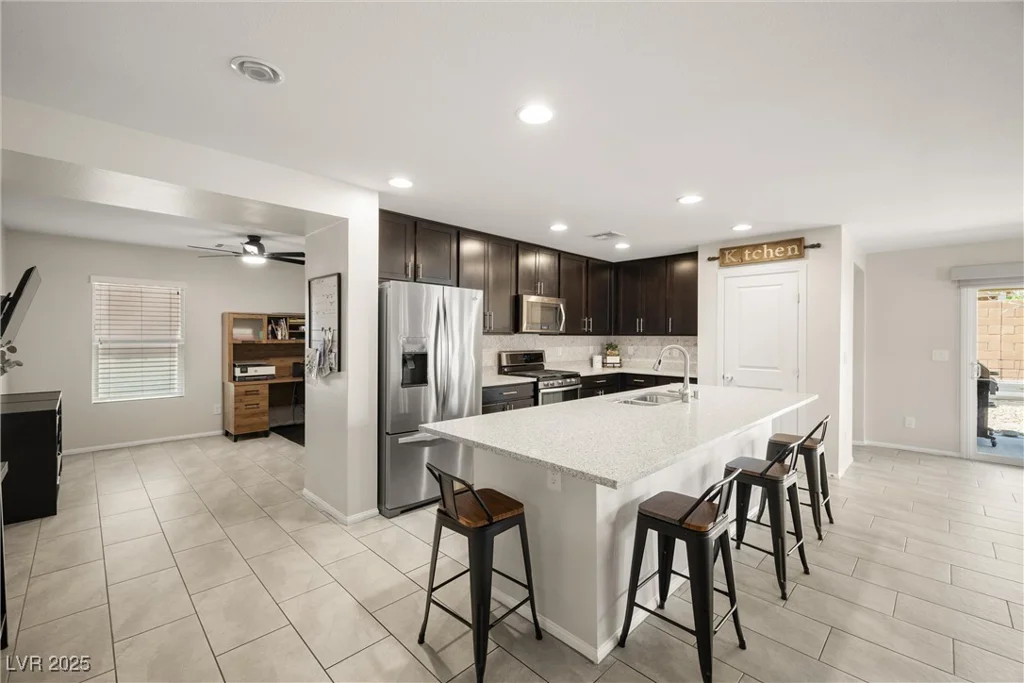 737 Kibbey, Las Vegas, NV 89178