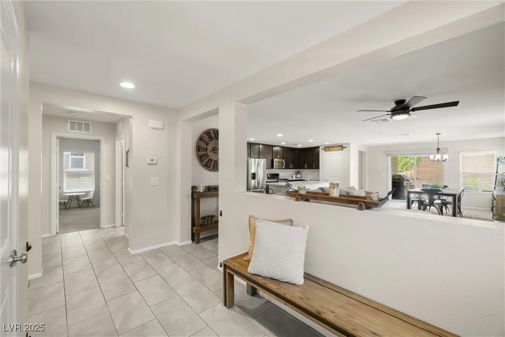 737 Kibbey, Las Vegas, NV 89178