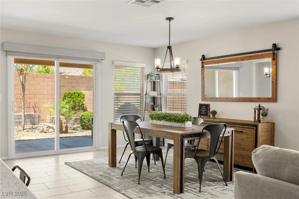 737 Kibbey, Las Vegas, NV 89178