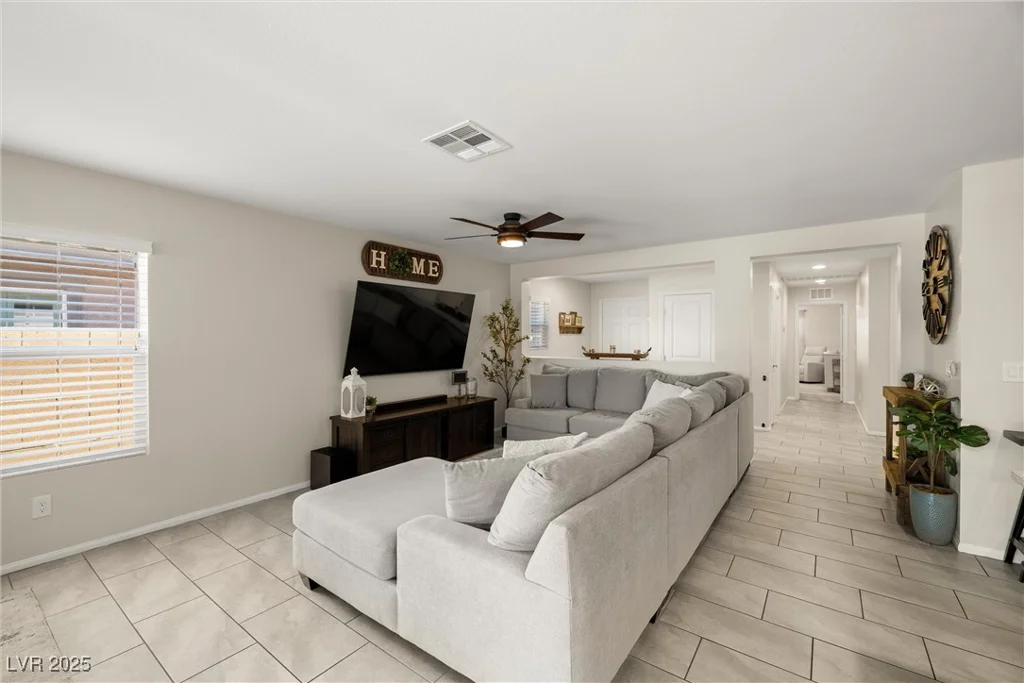 737 Kibbey, Las Vegas, NV 89178