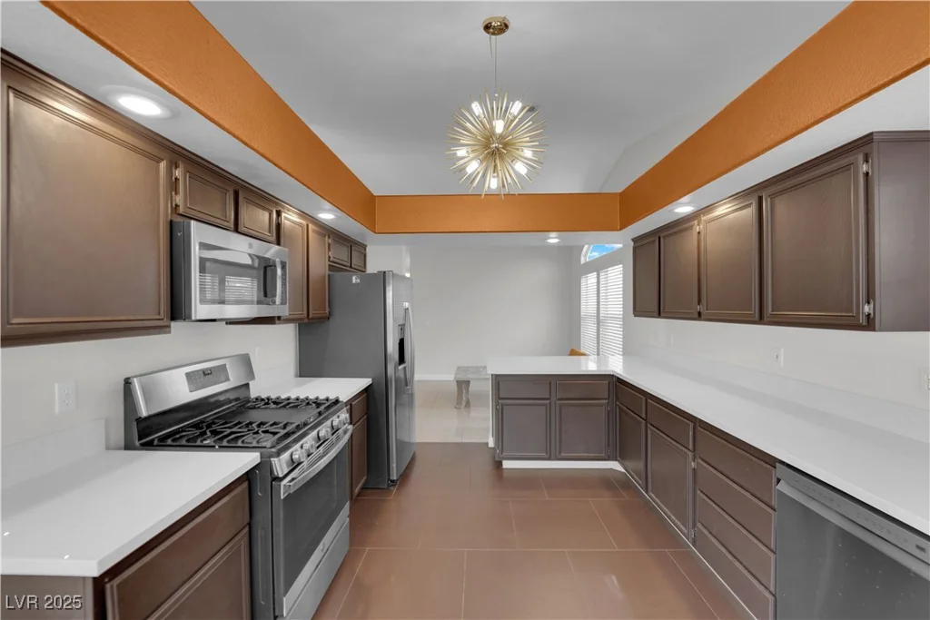 6122 Theatrical, North Las Vegas, NV 89031