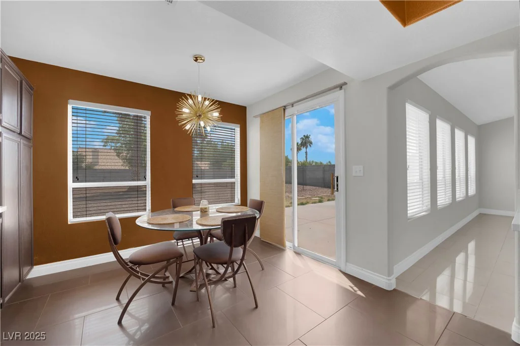 6122 Theatrical, North Las Vegas, NV 89031