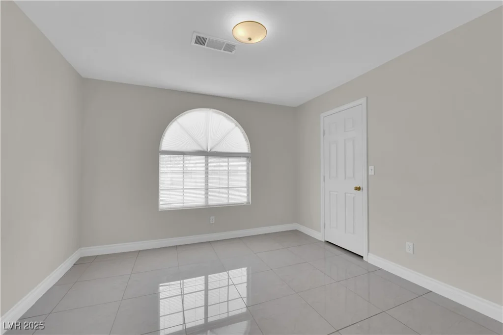6122 Theatrical, North Las Vegas, NV 89031