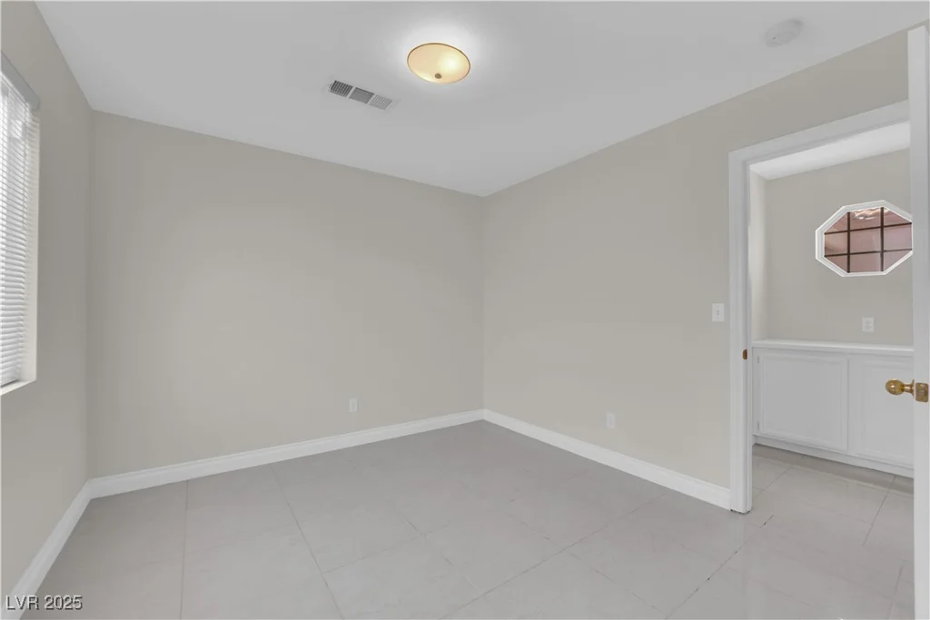 6122 Theatrical, North Las Vegas, NV 89031